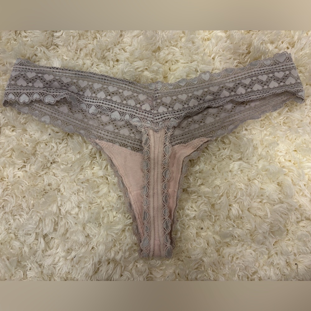 Victoria’s Secret Small Lace and Cotton Thong Pink Hearts Used Condition - Picture 5 of 5